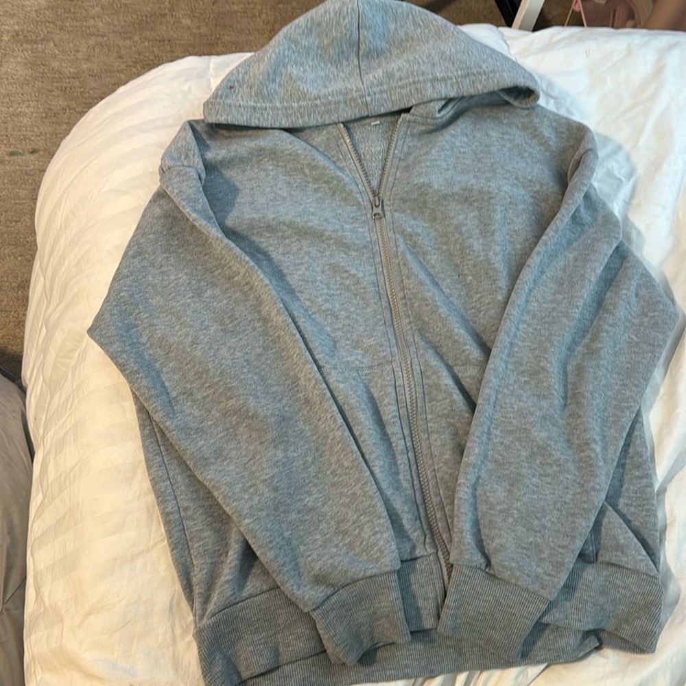 Super comfortable plain gray zip up sweatshirt with hoodie